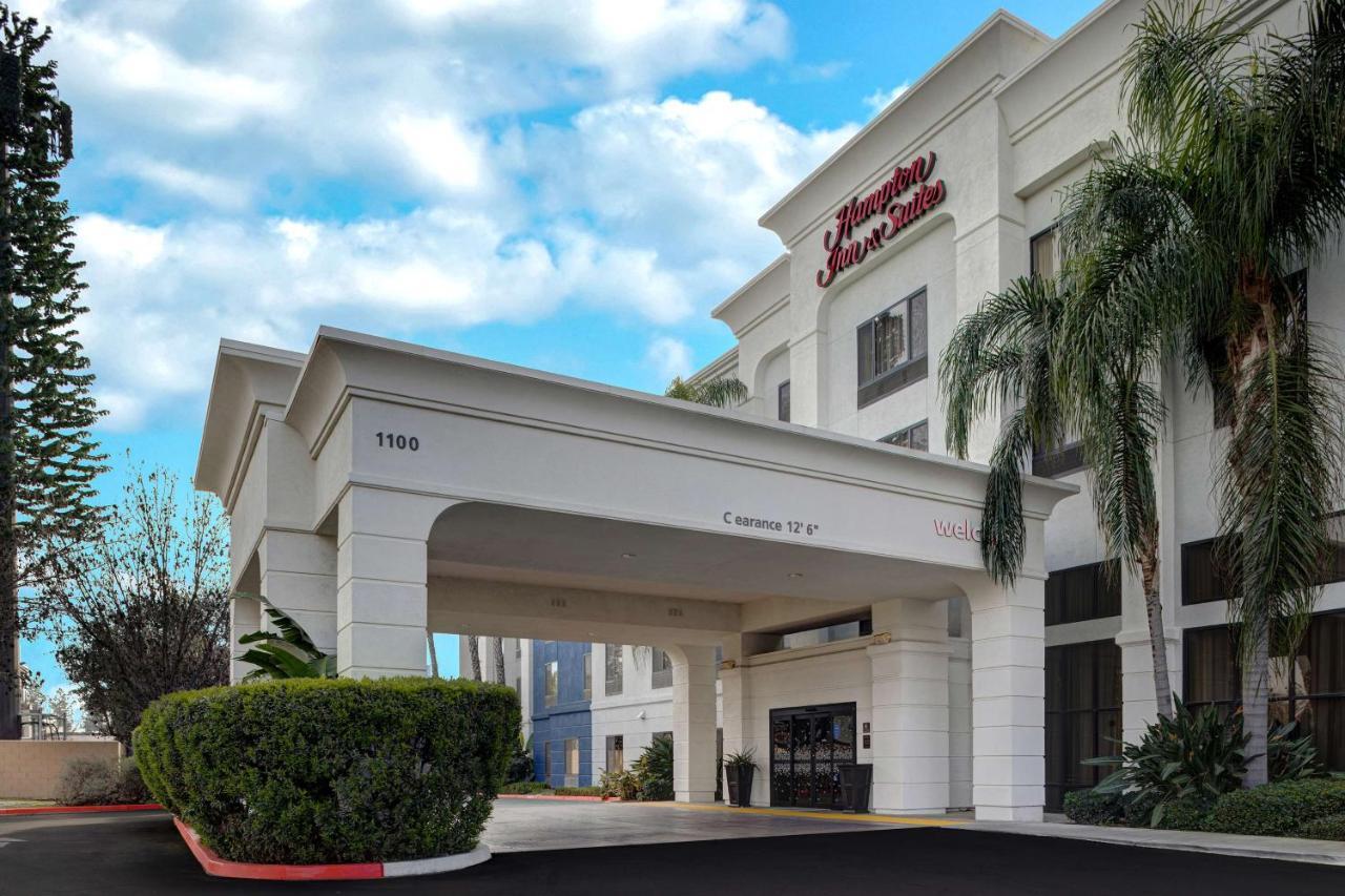 Hampton Inn & Suites Tulare Zewnętrze zdjęcie
